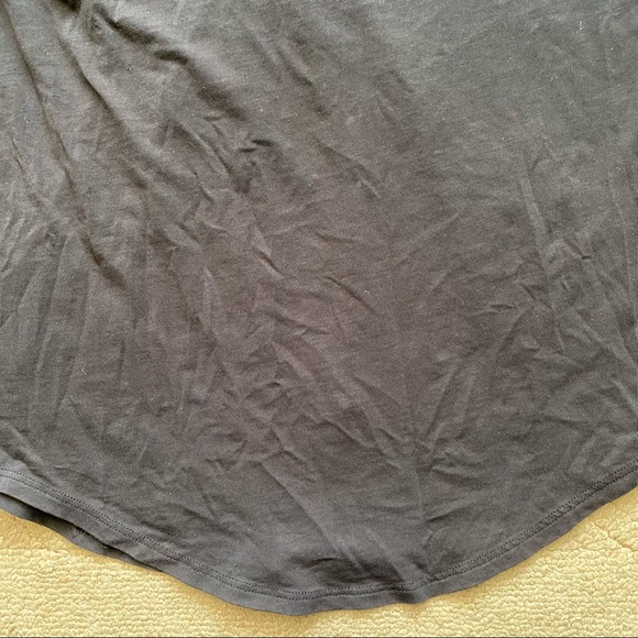 LULULEMON black pleated Love tank top 4 - Picture 3 of 11